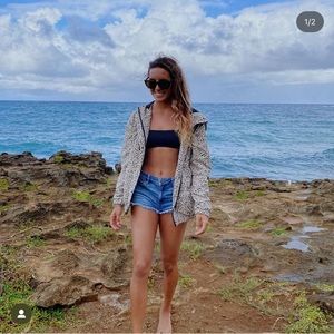 Volcom women’s windbreaker jacket